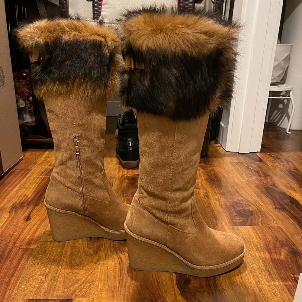 Ugg Valberg Chestnut Brown Tall Boots size 7M